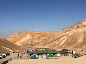 חניון לילה מצדה מערב