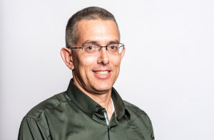 דר איתי פלד- מפתח איברים מלאכותיים, חובב חלל ומתנדב בעמותת SpaceIL