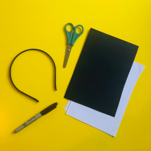 מסיכת קרקל לפורים - החומרים הדרושים, צילמה אפרת חסון דה בוטון