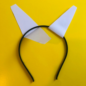 מסיכת קרקל לפורים - החומרים הדרושים, צילמה אפרת חסון דה בוטון